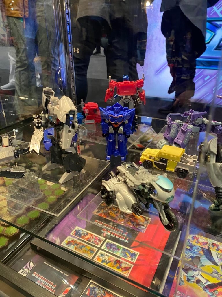 Transformers News: Earthspark Toy Reveals with One Step Soundwave + Swindle, Deluxe Optimus, Warrior Thrash and Mor Transformers News: Earthspark Toy Reveals with One Step Soundwave + Swindle, Deluxe Optimus, Warrior Thrash and Mor