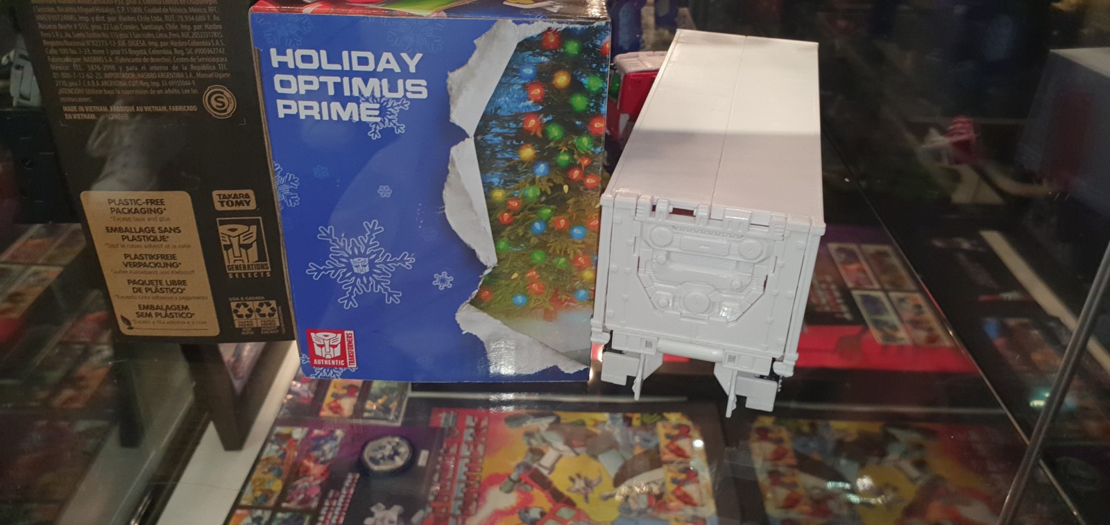Transformers News: New Leader Class Holiday Optimus Prime Revealed Transformers News: New Leader Class Holiday Optimus Prime Revealed