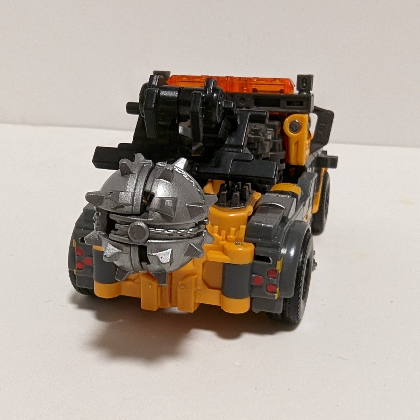Transformers News: First Images of Actual Studio Series ROTB Airazor and Battletrap Transformers News: First Images of Actual Studio Series ROTB Airazor and Battletrap