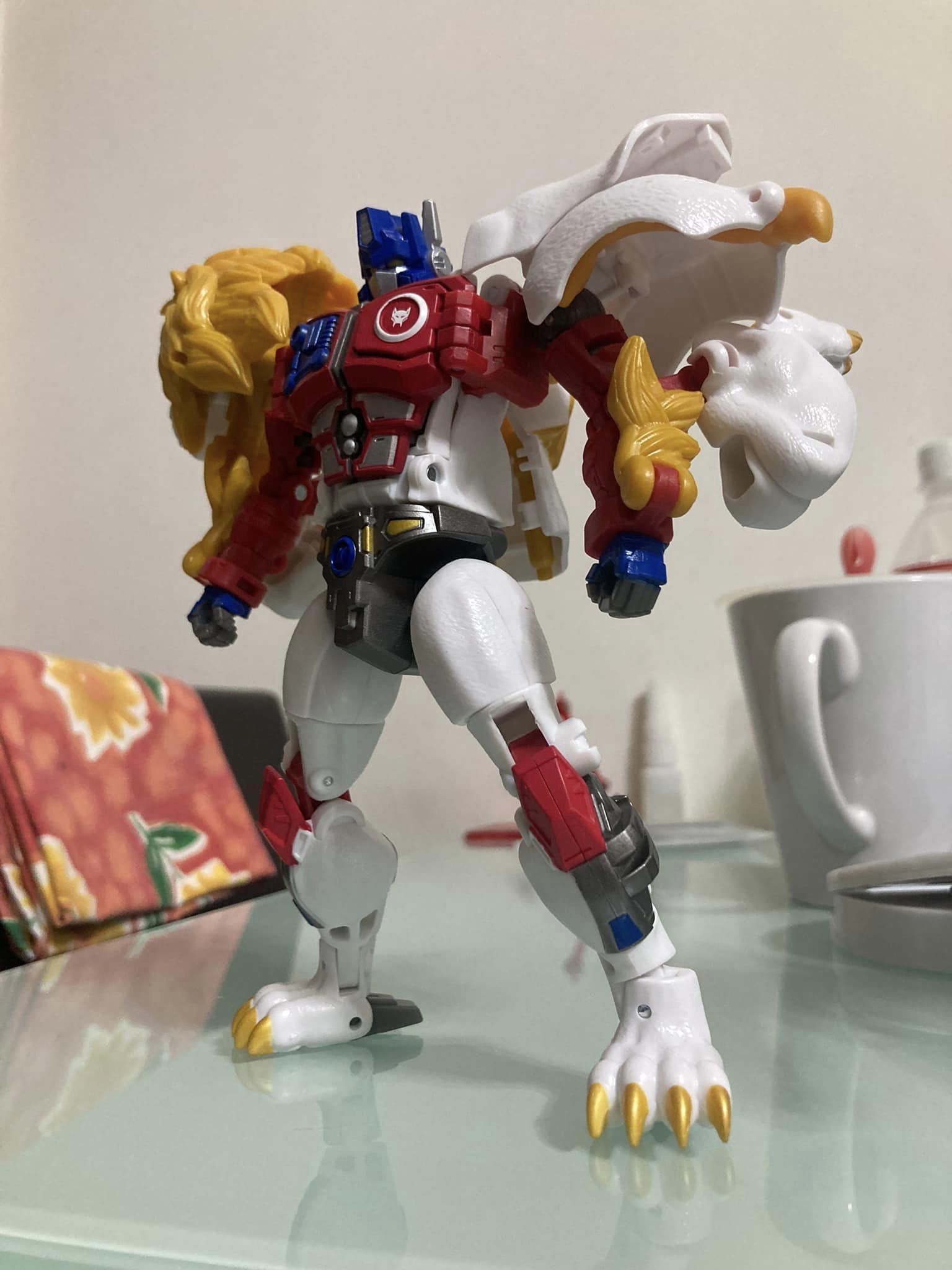 Transformers News: In Hand Images of Transformers Legacy Tarn and Leo Prime Transformers News: In Hand Images of Transformers Legacy Tarn and Leo Prime