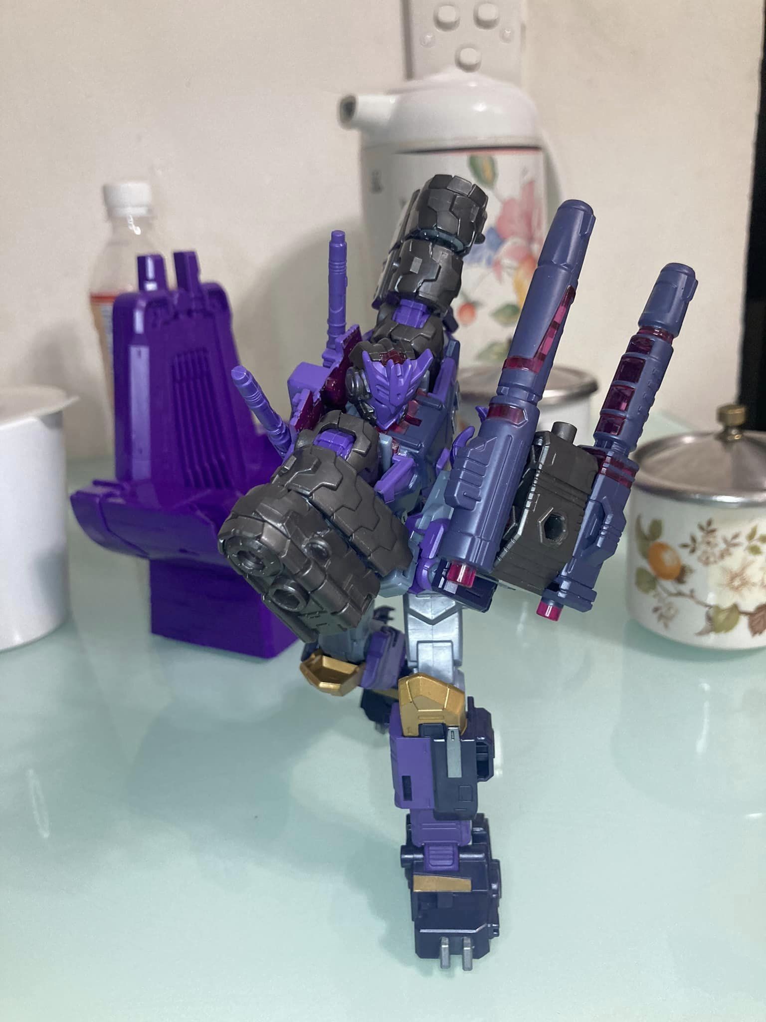Transformers News: In Hand Images of Transformers Legacy Tarn and Leo Prime Transformers News: In Hand Images of Transformers Legacy Tarn and Leo Prime