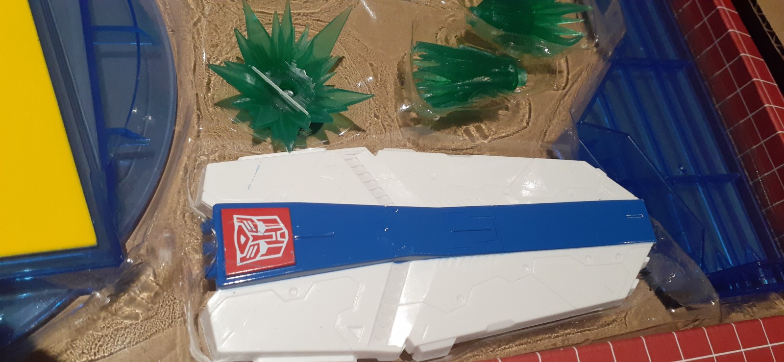 Transformers News: Some Issues to Check for when Receiving HasLab Transformers Victory Saber