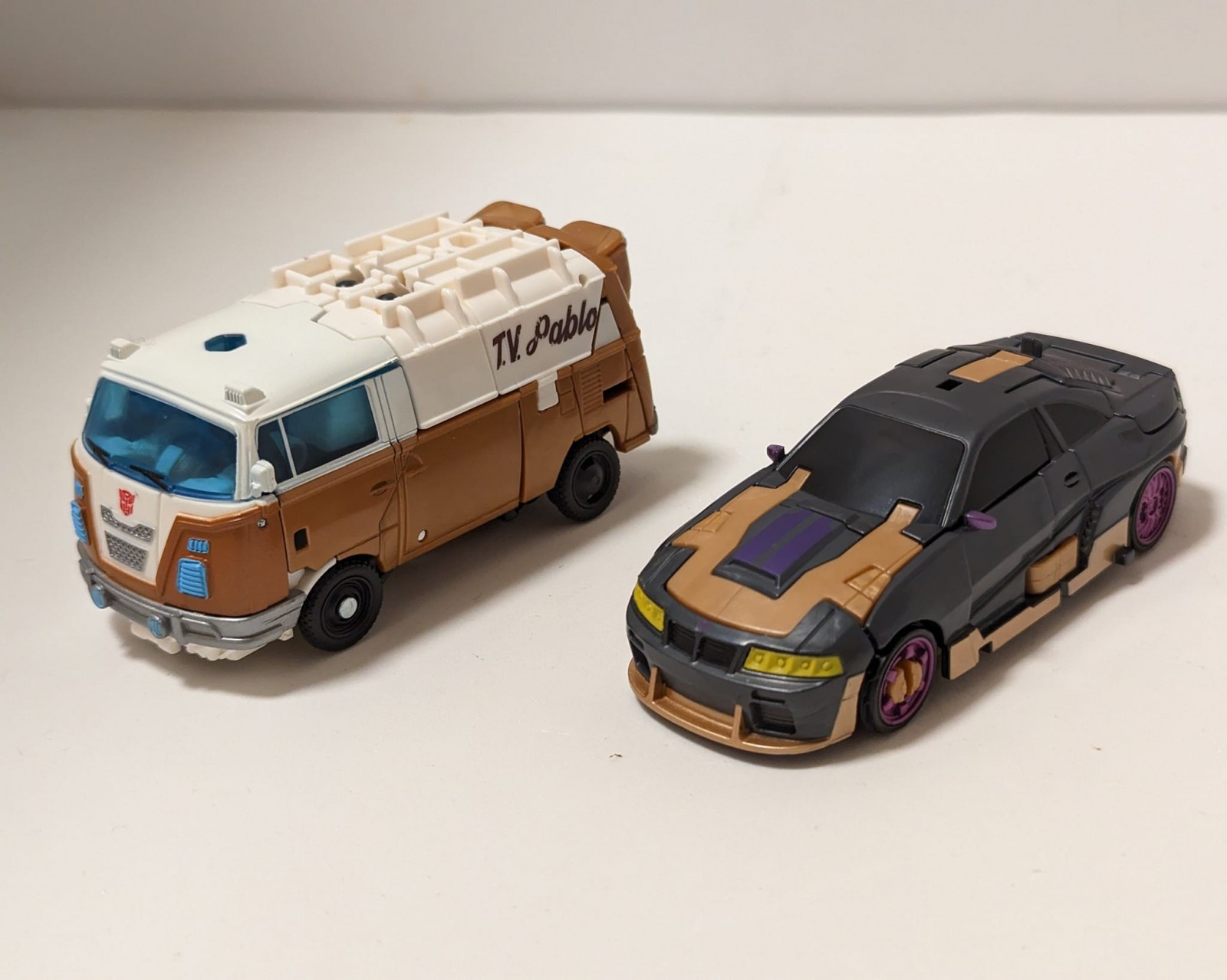 Transformers News: First Look at ROTB Wheeljack and Nightbird Toys shows Wheeljack got a Major Redesign Transformers News: First Look at ROTB Wheeljack and Nightbird Toys shows Wheeljack got a Major Redesign