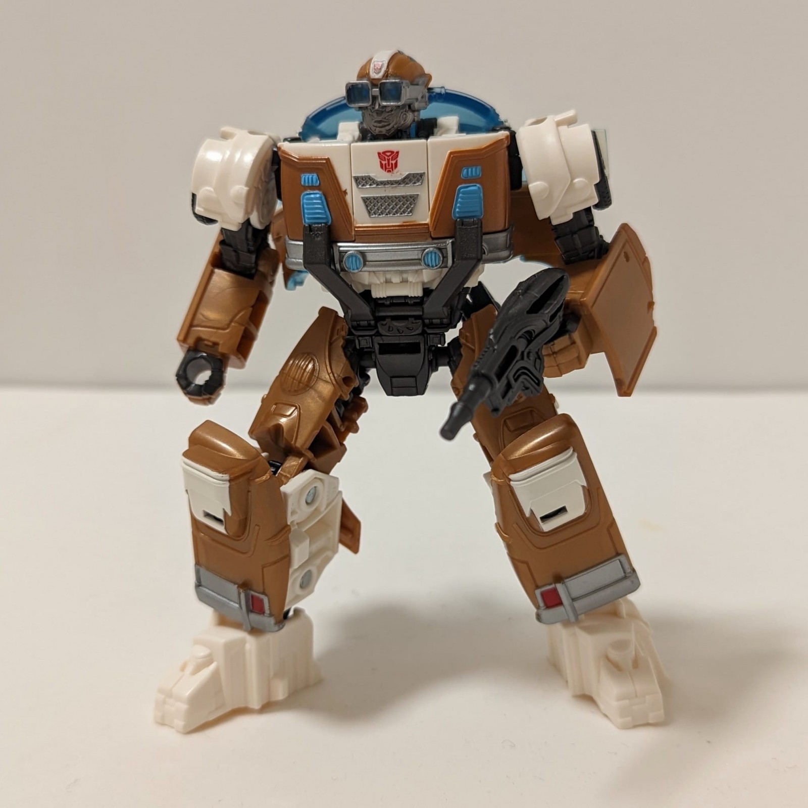 Transformers News: First Look at ROTB Wheeljack and Nightbird Toys shows Wheeljack got a Major Redesign Transformers News: First Look at ROTB Wheeljack and Nightbird Toys shows Wheeljack got a Major Redesign