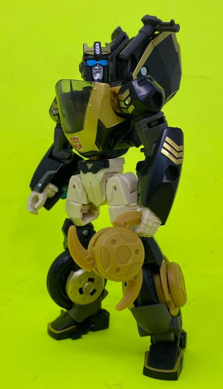 Transformers News: We have our First Look at how the TF Animated Style will Translate to the Generations Legacy Line
