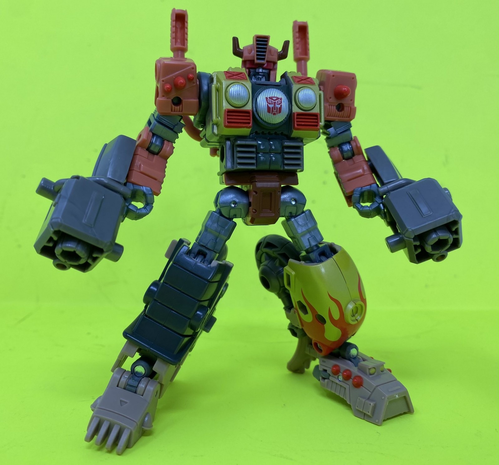 Transformers News: We have our First Look at how the TF Animated Style will Translate to the Generations Legacy Line