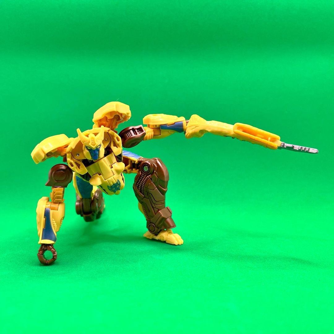 Transformers News: New Rise of the Beasts Cheetor Toy Seems to use Design Cues from Kingdom Mold Transformers News: New Rise of the Beasts Cheetor Toy Seems to use Design Cues from Kingdom Mold