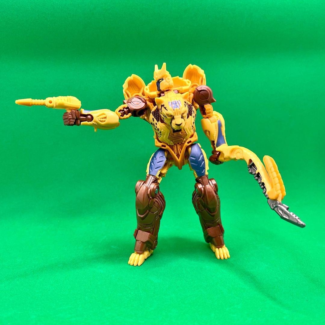Transformers News: New Rise of the Beasts Cheetor Toy Seems to use Design Cues from Kingdom Mold Transformers News: New Rise of the Beasts Cheetor Toy Seems to use Design Cues from Kingdom Mold