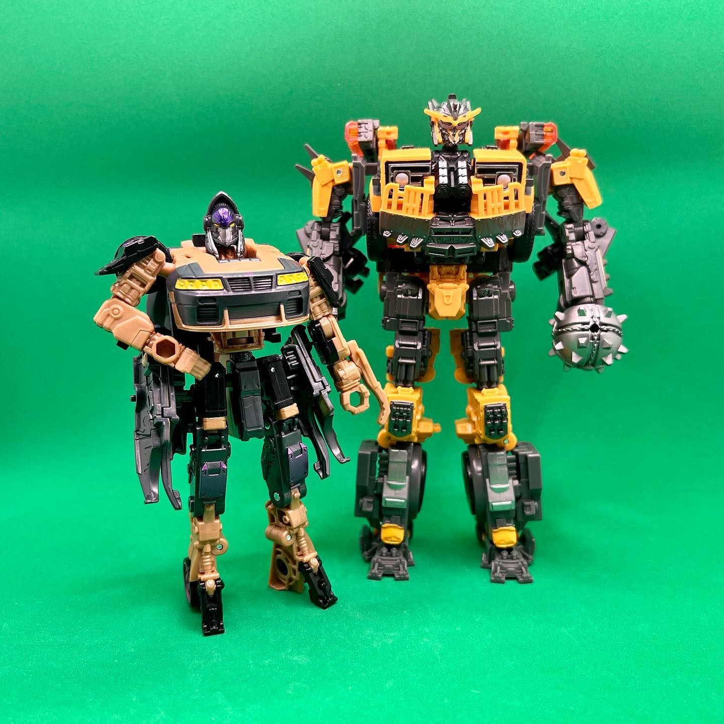 Transformers News: New Images of Rise of the Beasts Deluxe Nightbeat Shows how the Weapons form the Spoiler in Alt Mode Transformers News: New Images of Rise of the Beasts Deluxe Nightbeat Shows how the Weapons form the Spoiler in Alt Mode