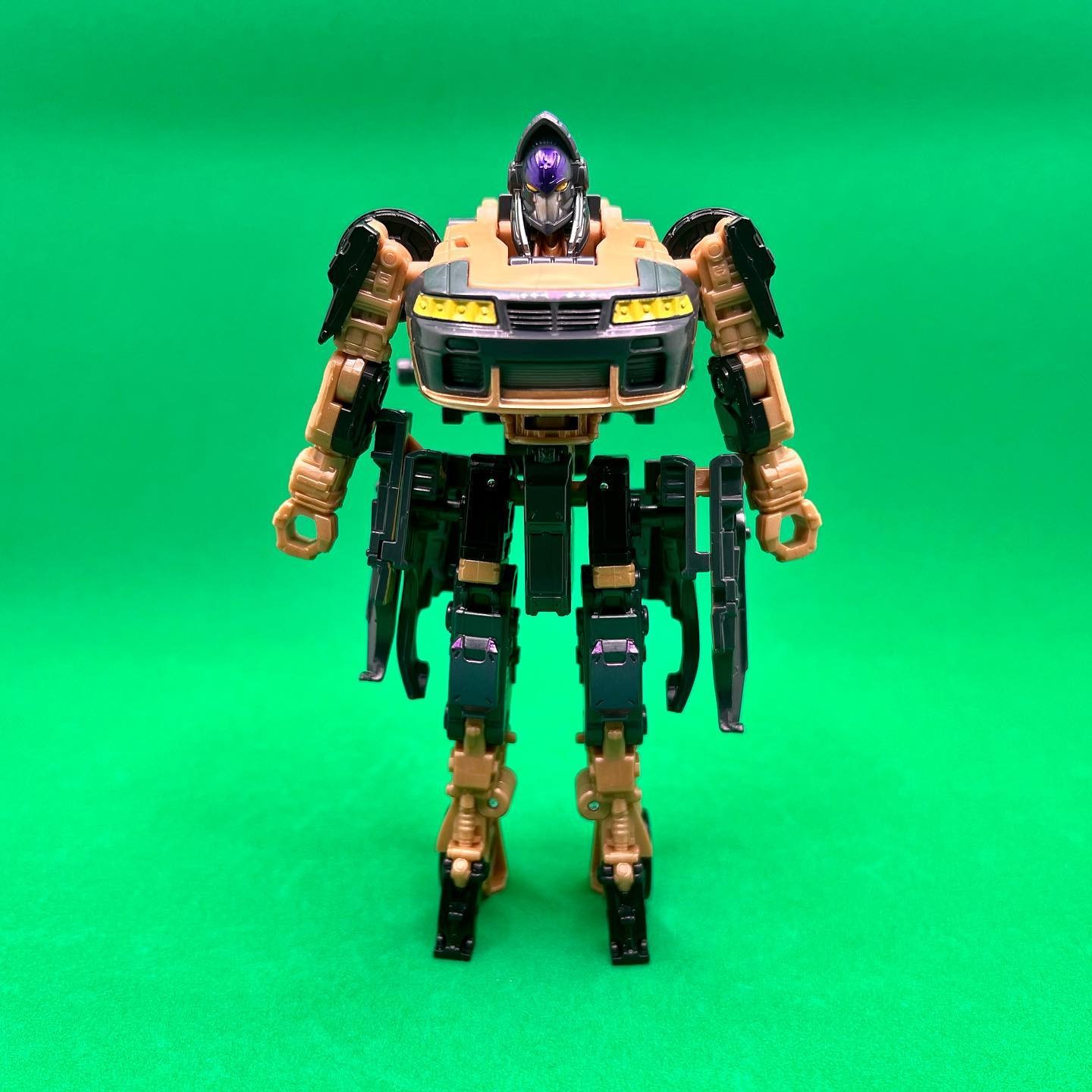 Transformers News: New Images of Rise of the Beasts Deluxe Nightbeat Shows how the Weapons form the Spoiler in Alt Mode Transformers News: New Images of Rise of the Beasts Deluxe Nightbeat Shows how the Weapons form the Spoiler in Alt Mode
