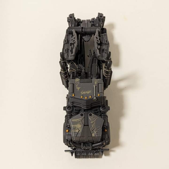 Transformers News: Studio Series Leader Rise of the Beasts Scourge Fully Leaked