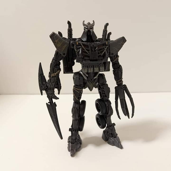 Transformers News: Studio Series Leader Rise of the Beasts Scourge Fully Leaked