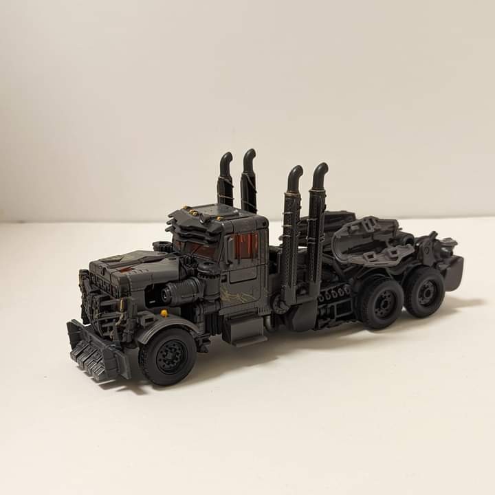 Transformers News: Studio Series Leader Rise of the Beasts Scourge Fully Leaked