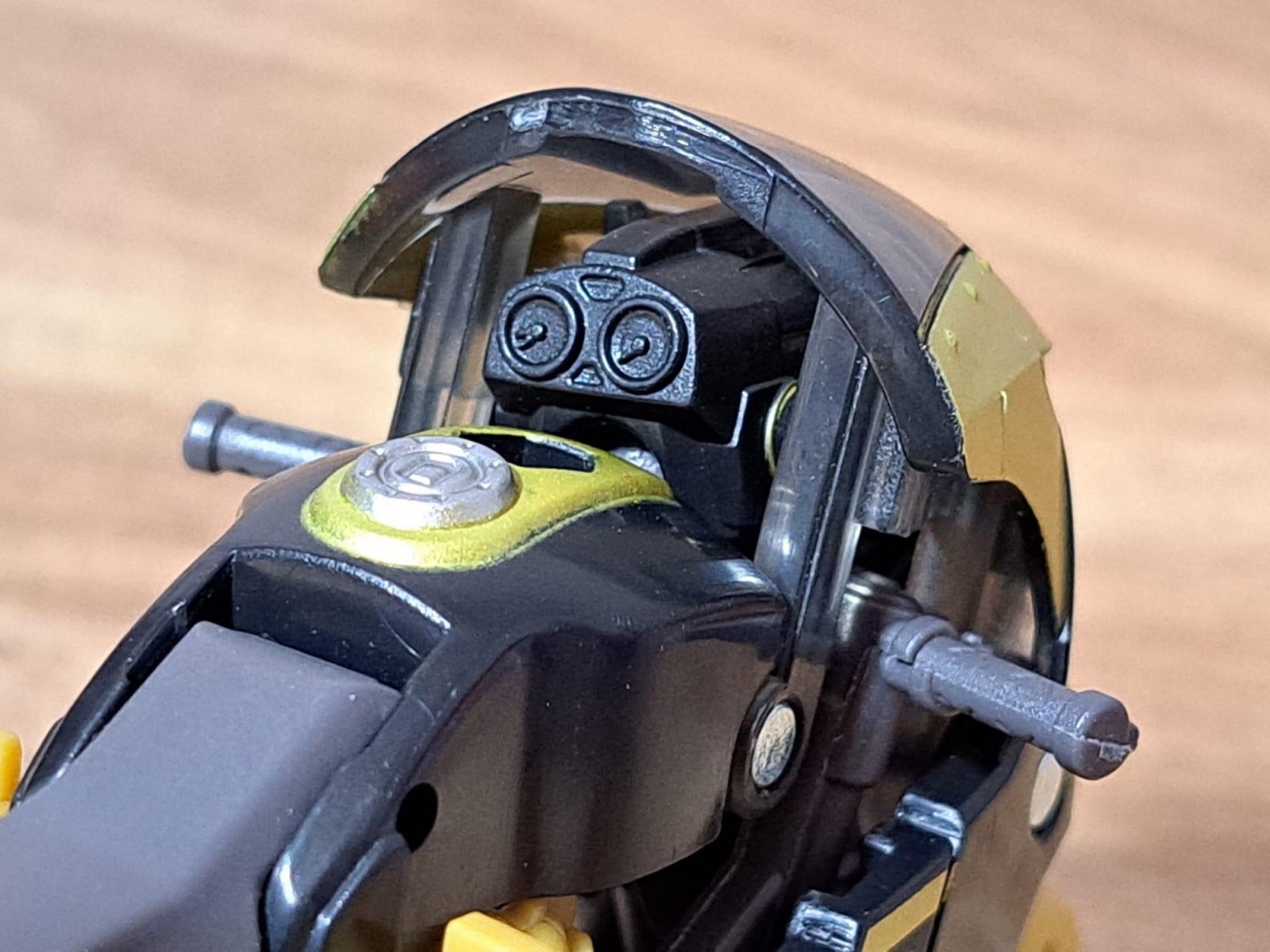 Transformers News: New Images and Review for Transformers Legacy Animated Prowl