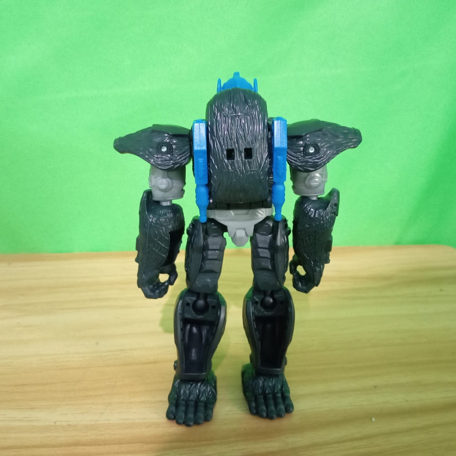 Transformers News: Pictorial and Video Reviews for Authentics Optimus Primal Transformers News: Pictorial and Video Reviews for Authentics Optimus Primal