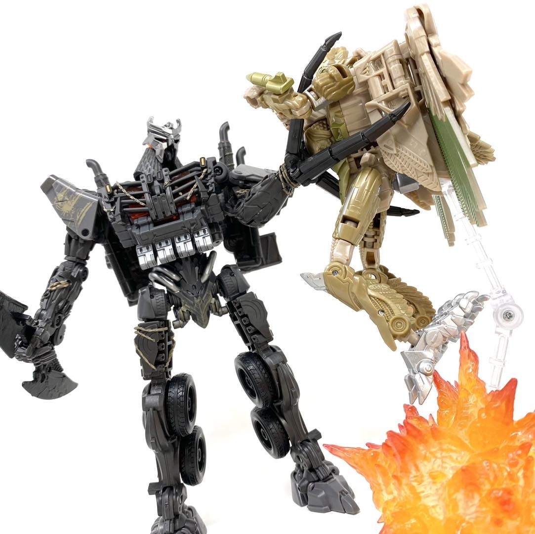 Transformers News: New Images of Transformers Studio Series Leader ROTB Scourge Transformers News: New Images of Transformers Studio Series Leader ROTB Scourge