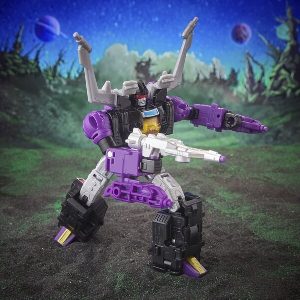Transformers News: Reveals from Pulse Fanstream include Metalhawk, Crashbar, Shrapnel and More Transformers News: Reveals from Pulse Fanstream include Metalhawk, Crashbar, Shrapnel and More