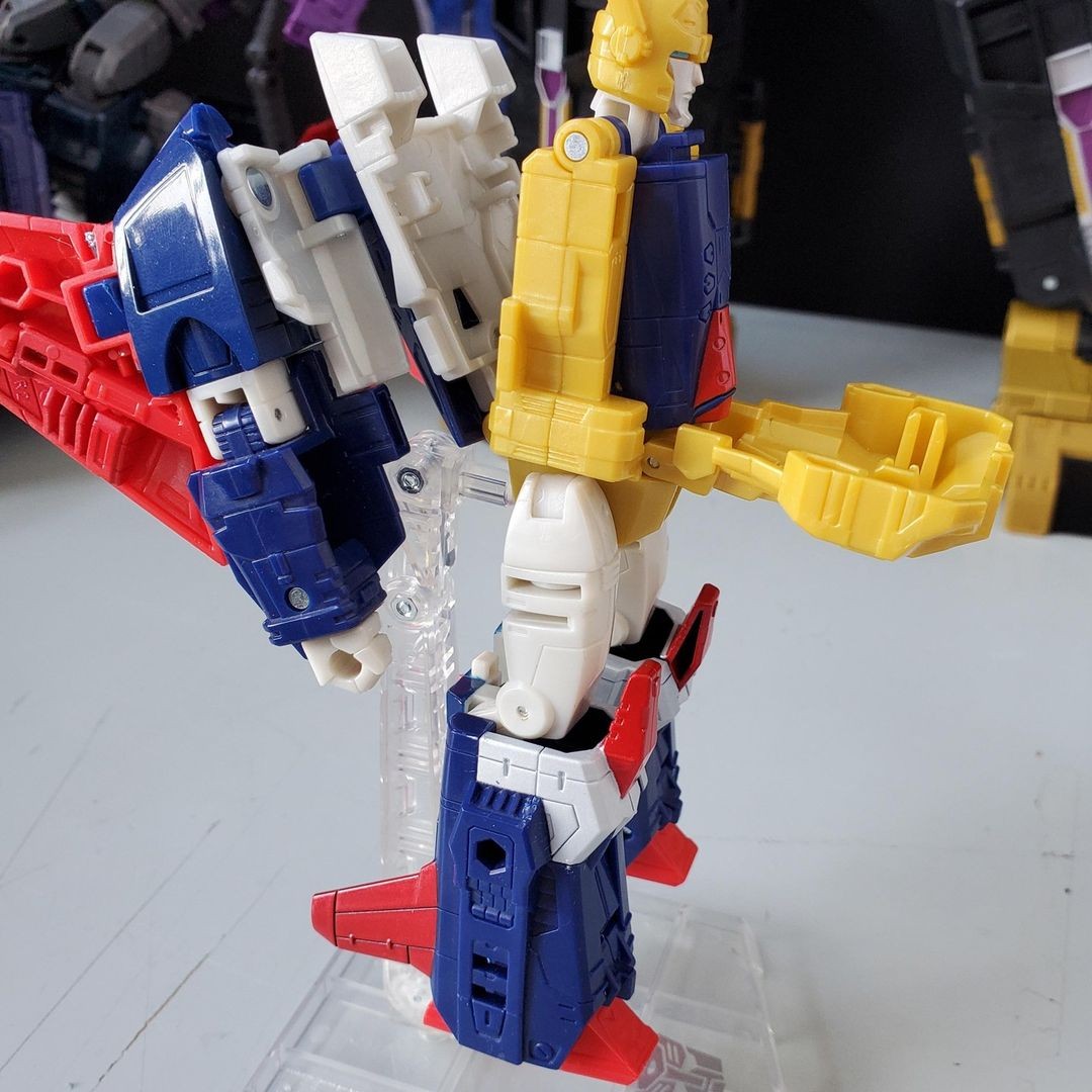 Transformers News: Here is How Legacy Skyquake Looked Originally and how it was Redesigned