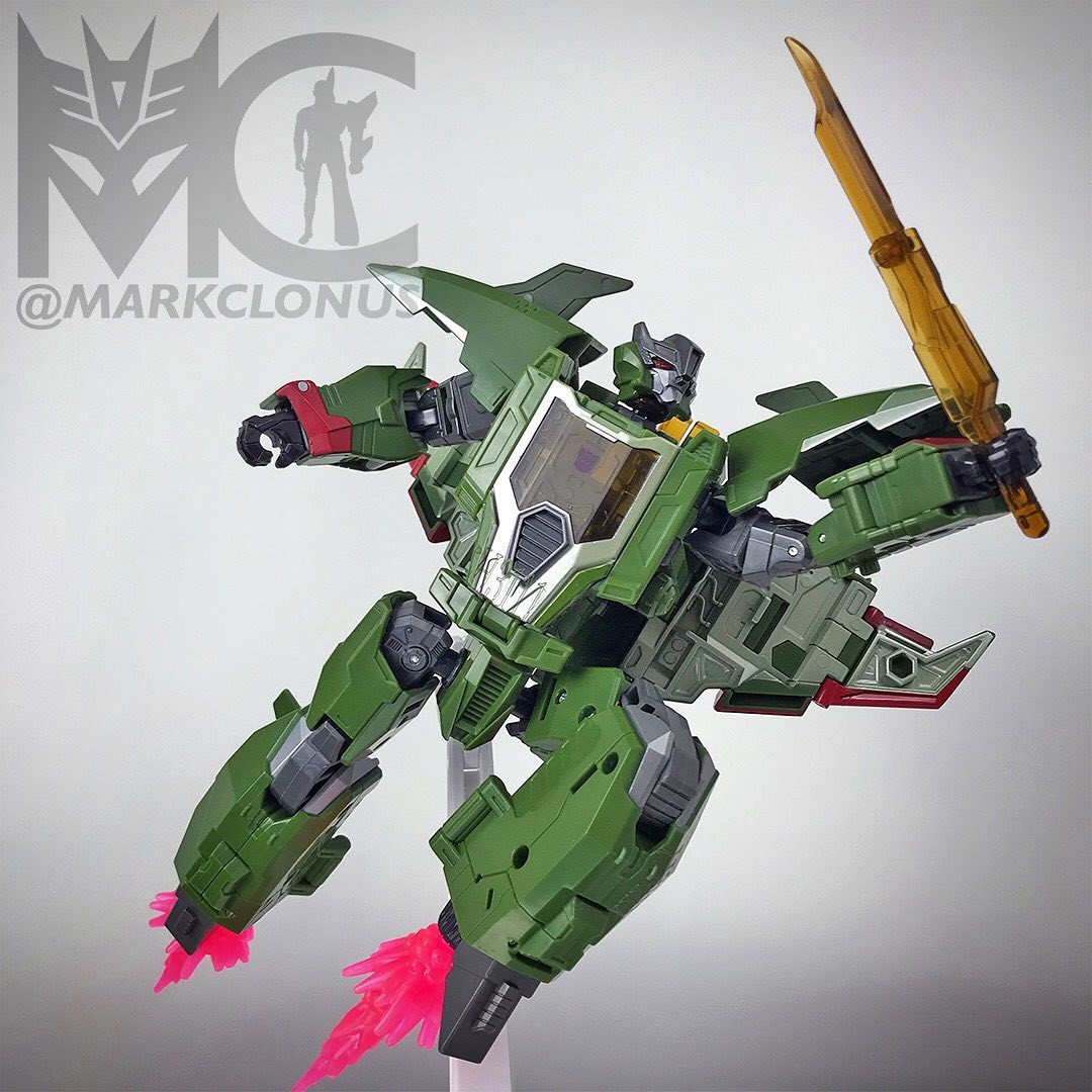 Transformers News: Here is How Legacy Skyquake Looked Originally and how it was Redesigned