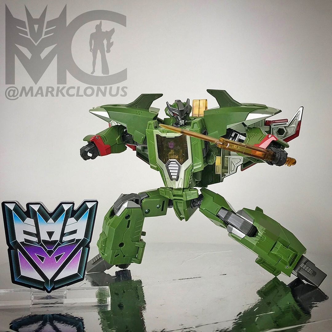 Transformers News: Here is How Legacy Skyquake Looked Originally and how it was Redesigned