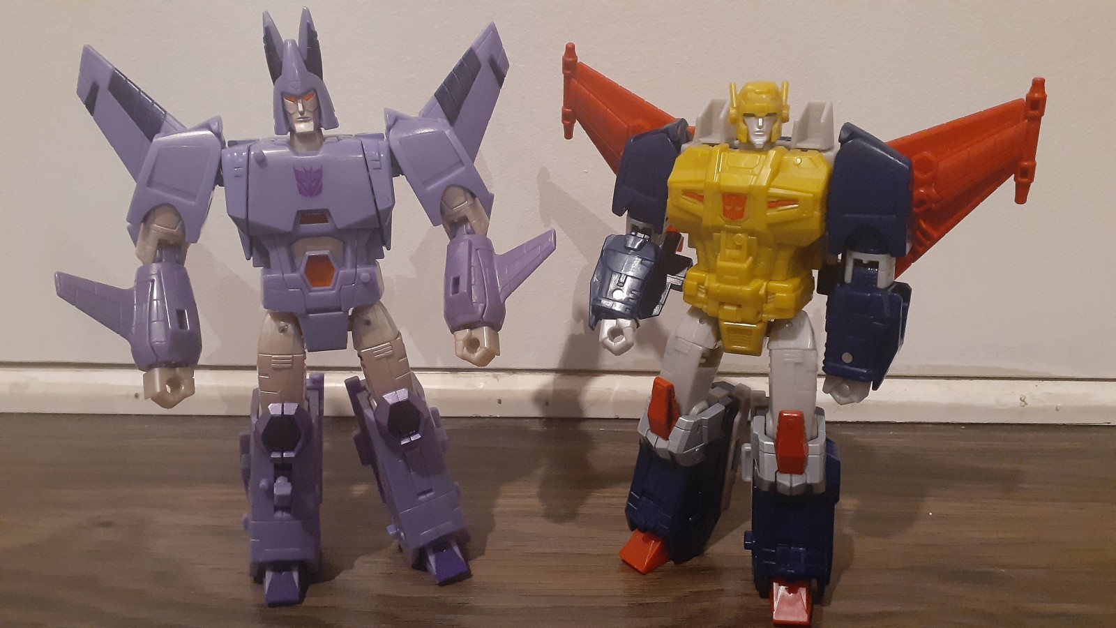 Transformers News: Legacy Metalhawk in Stock at North American Collector Stores + In Hand Images