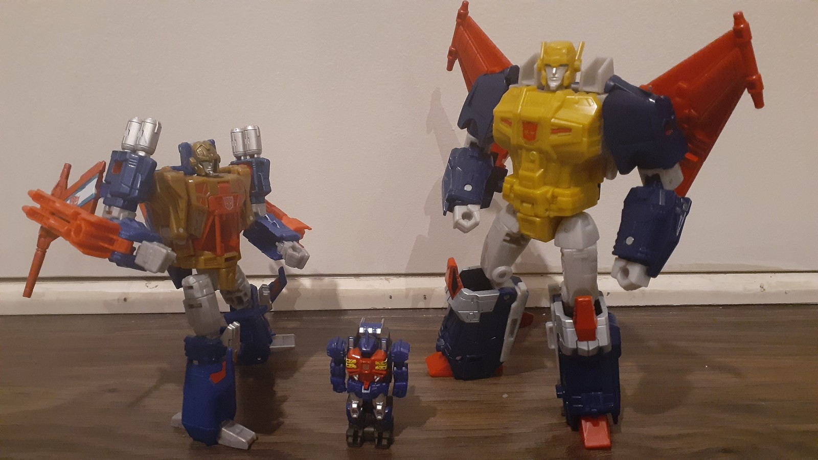 Transformers News: Legacy Metalhawk in Stock at North American Collector Stores + In Hand Images
