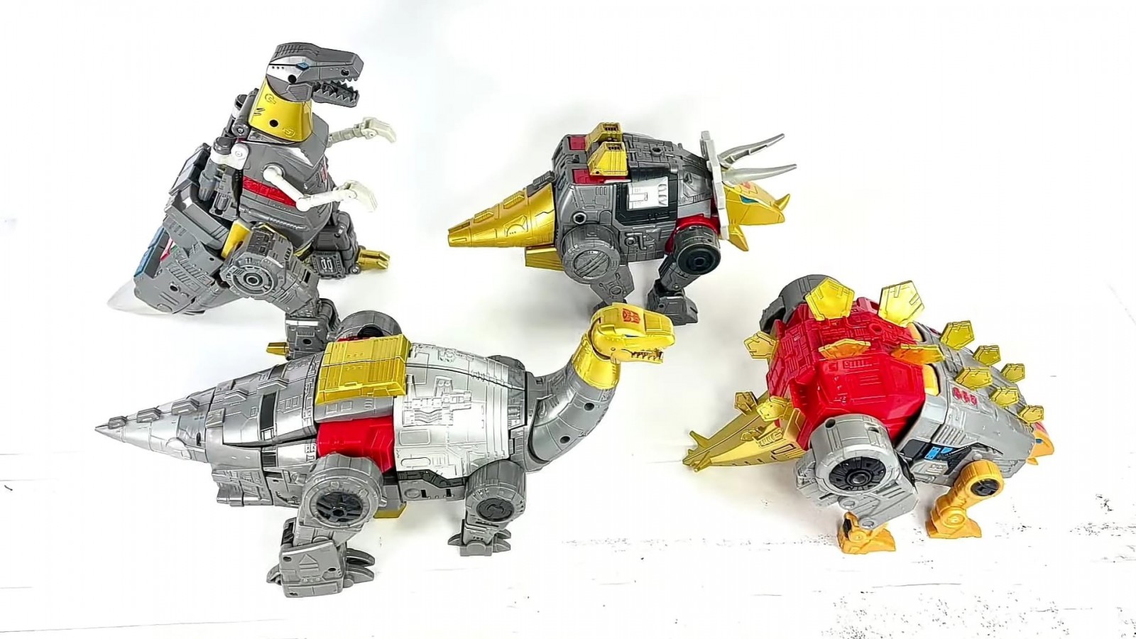 Transformers News: First Look at Studio Series 86 Leader Snarl