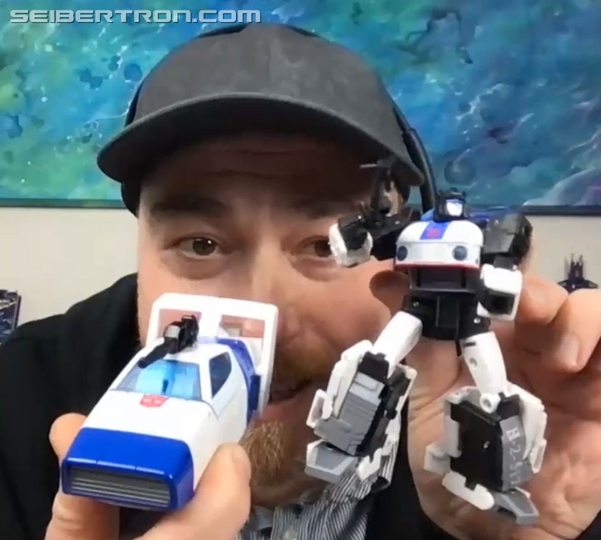 Transformers News: ORIGINS JAZZ revealed from the Buzzworthy Bumblebee line Transformers News: ORIGINS JAZZ revealed from the Buzzworthy Bumblebee line