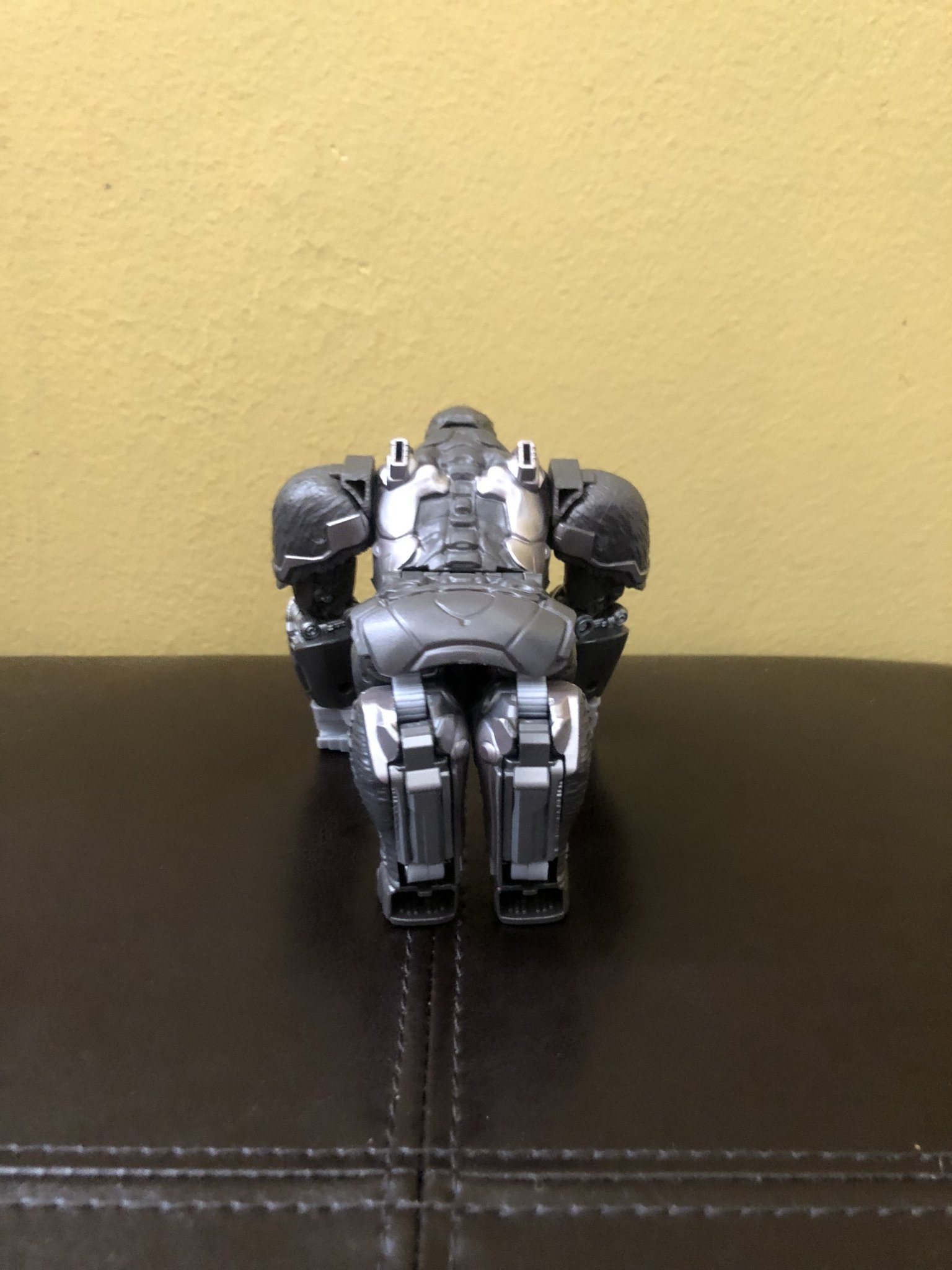 Transformers News: More Images of ROTB Voyager Optimus PriImal Showing Both Modes + Transformation Video