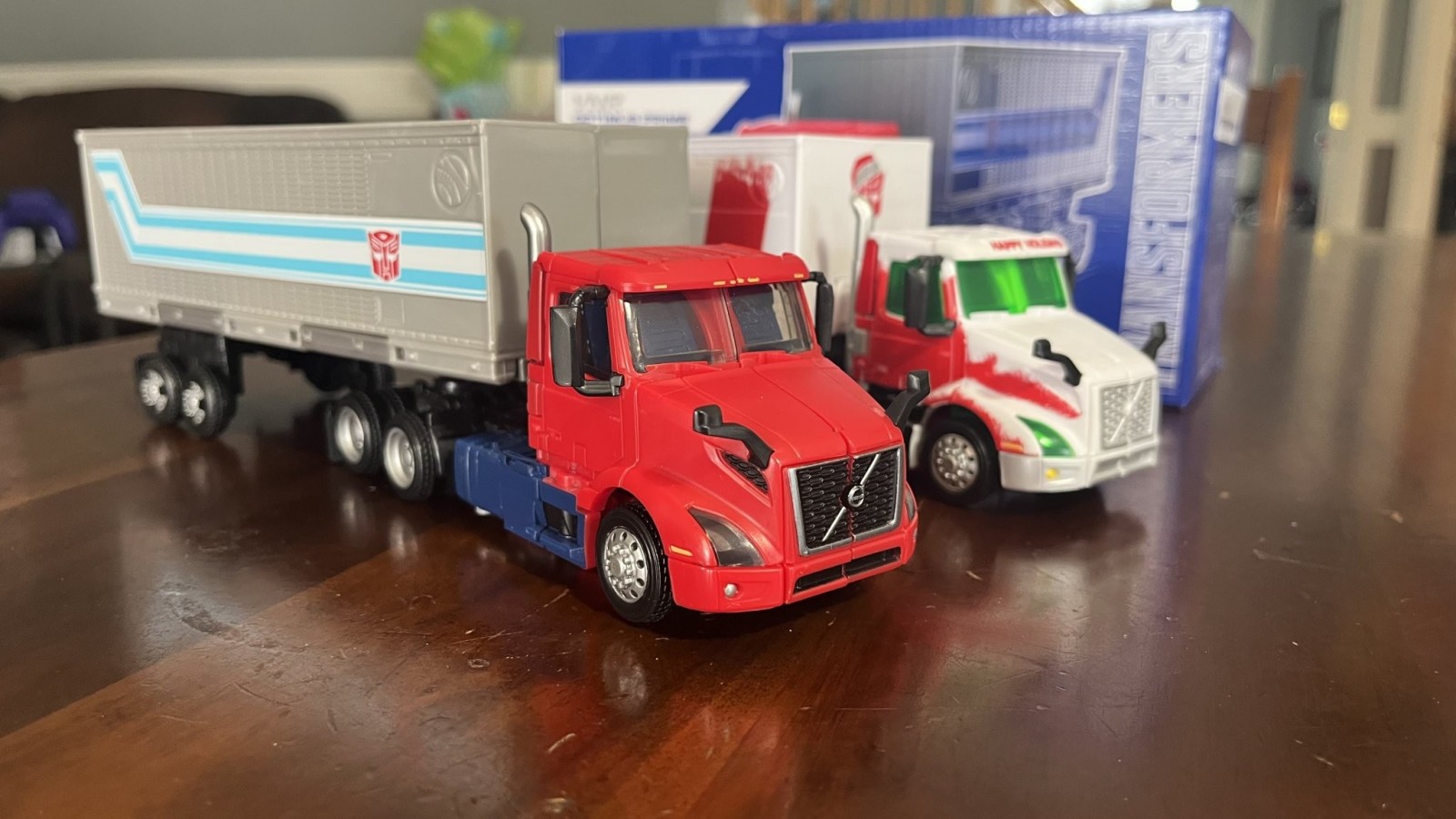 Transformers News: Video Review and Images of Transformers X Volvo Crossover VNR Optimus Prime Transformers News: Video Review and Images of Transformers X Volvo Crossover VNR Optimus Prime