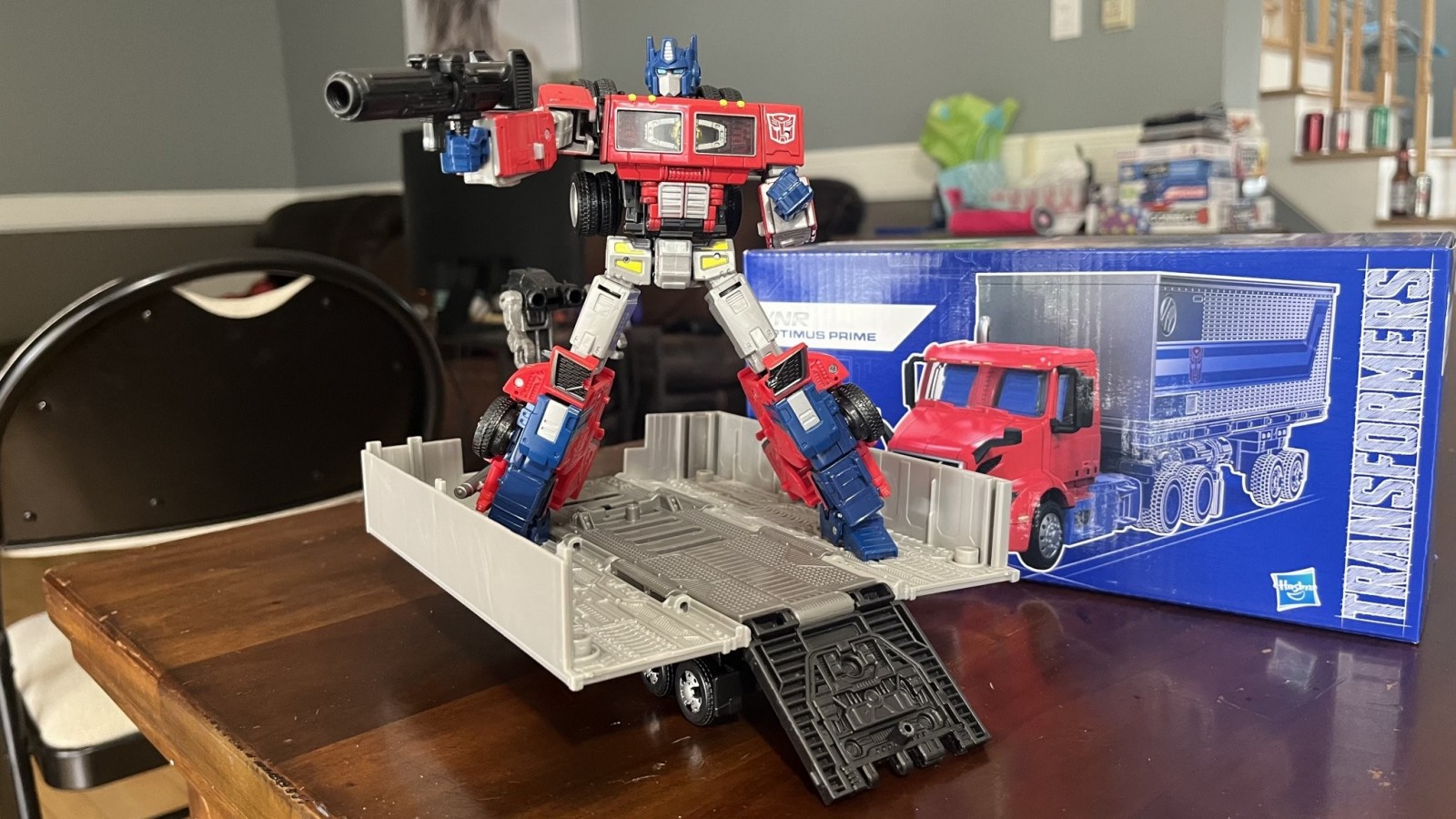 Transformers News: Video Review and Images of Transformers X Volvo Crossover VNR Optimus Prime Transformers News: Video Review and Images of Transformers X Volvo Crossover VNR Optimus Prime