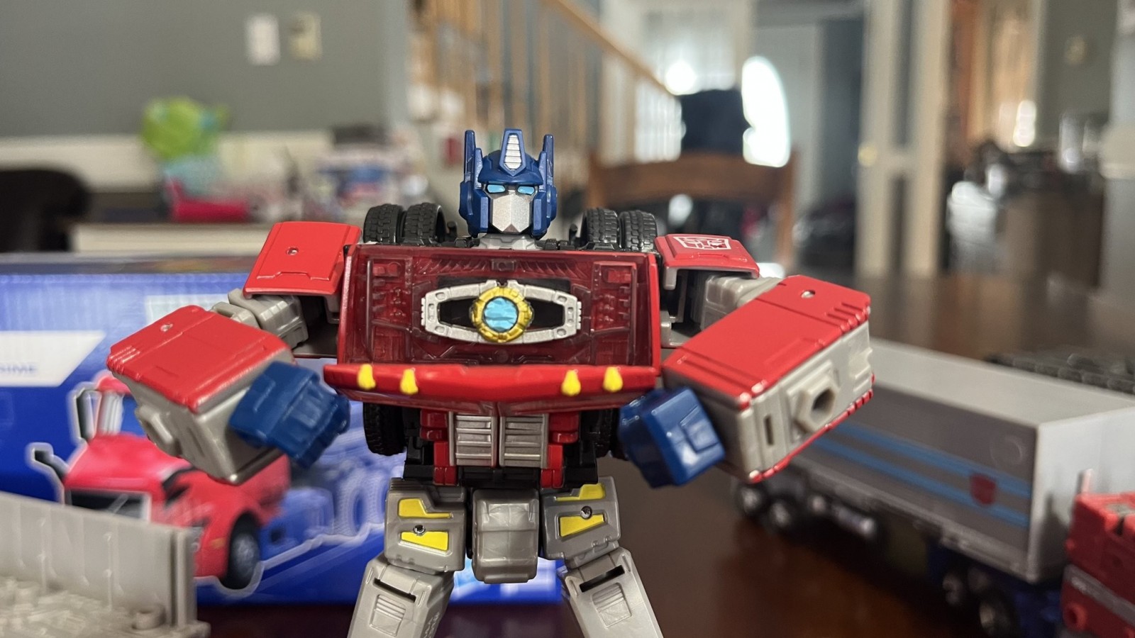 Transformers News: Video Review and Images of Transformers X Volvo Crossover VNR Optimus Prime Transformers News: Video Review and Images of Transformers X Volvo Crossover VNR Optimus Prime