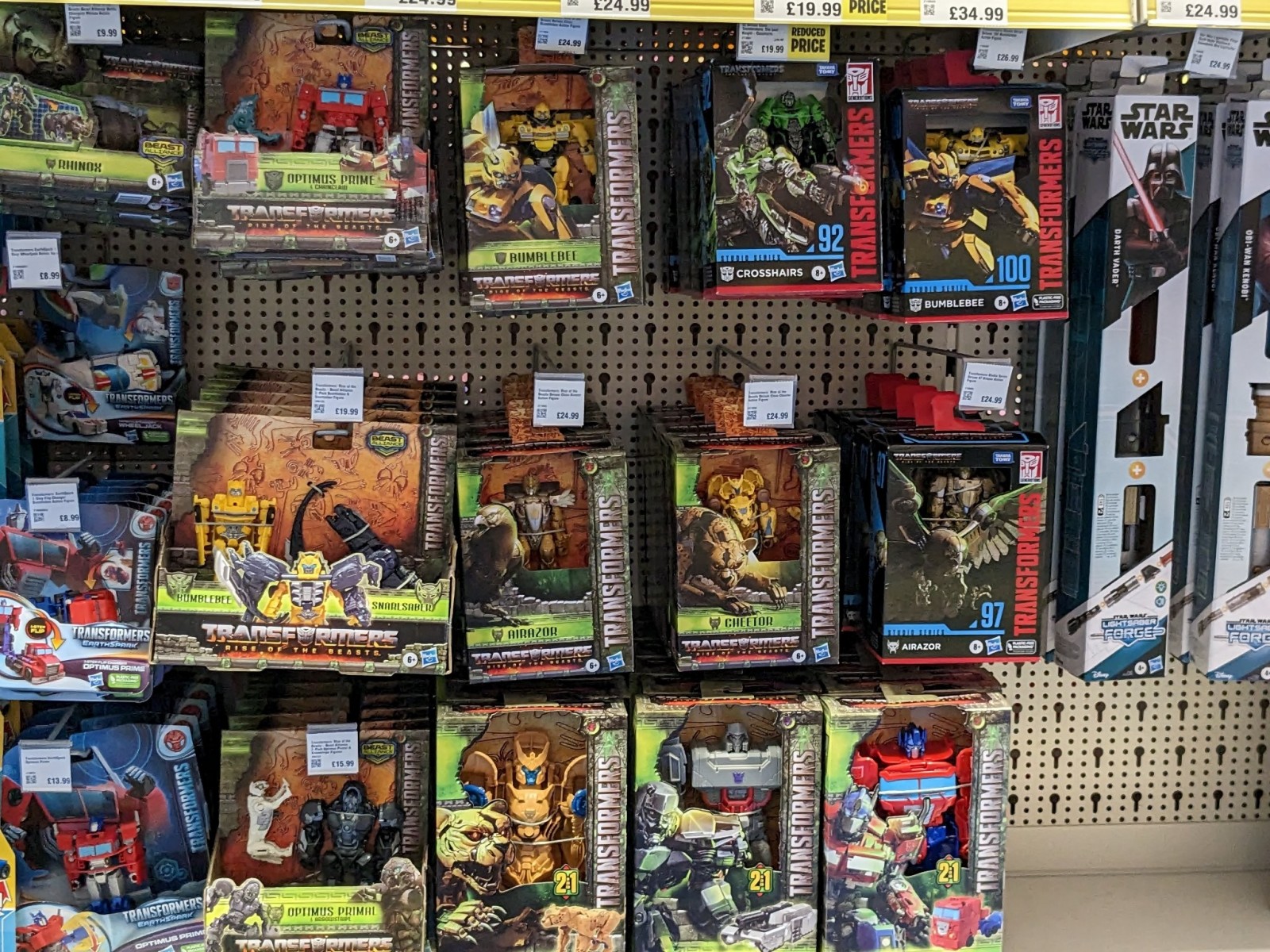 Transformers News: Various Transformers Rise of the Beasts Toys Now Out in the UK