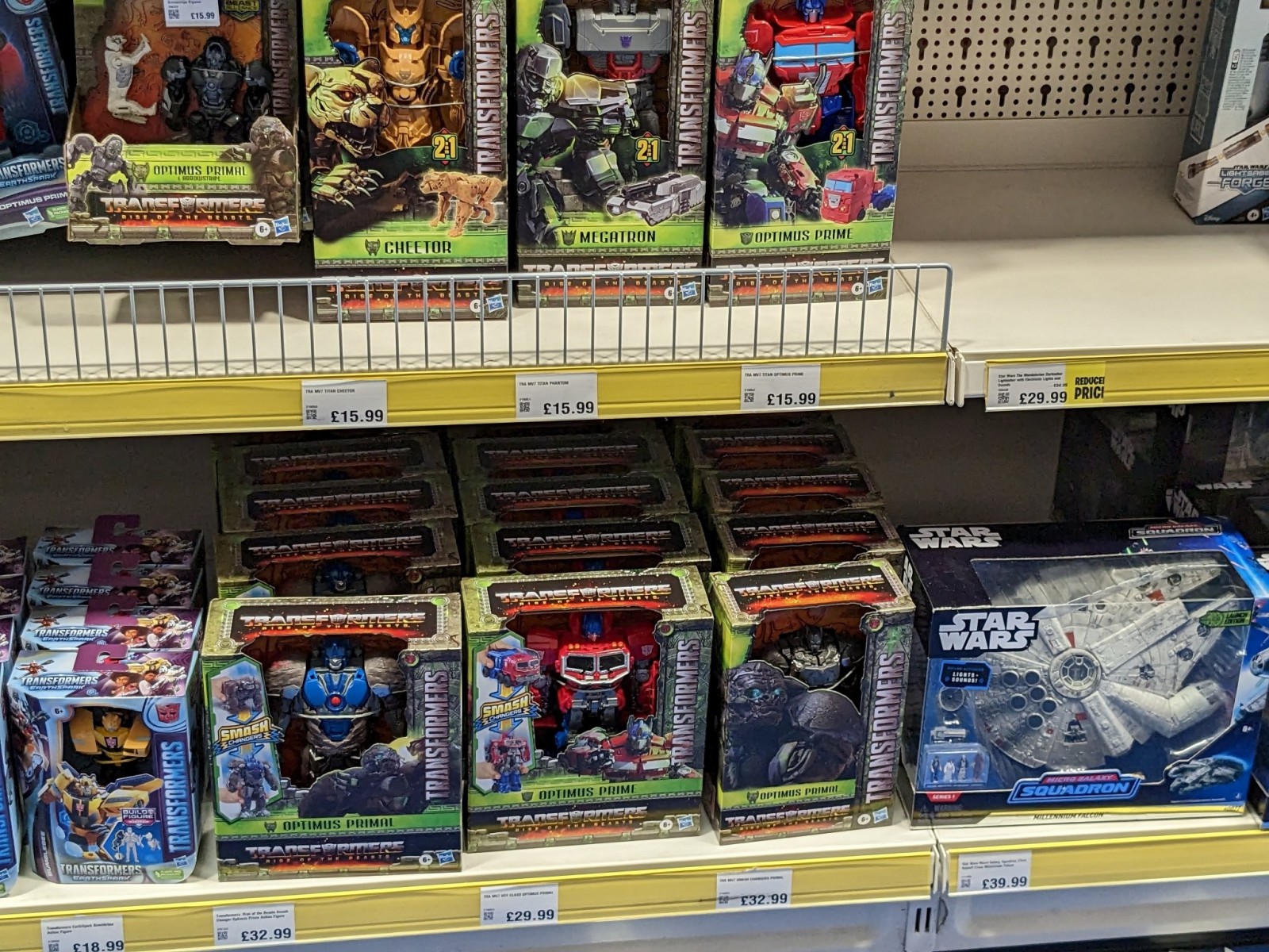 Transformers News: Various Transformers Rise of the Beasts Toys Now Out in the UK