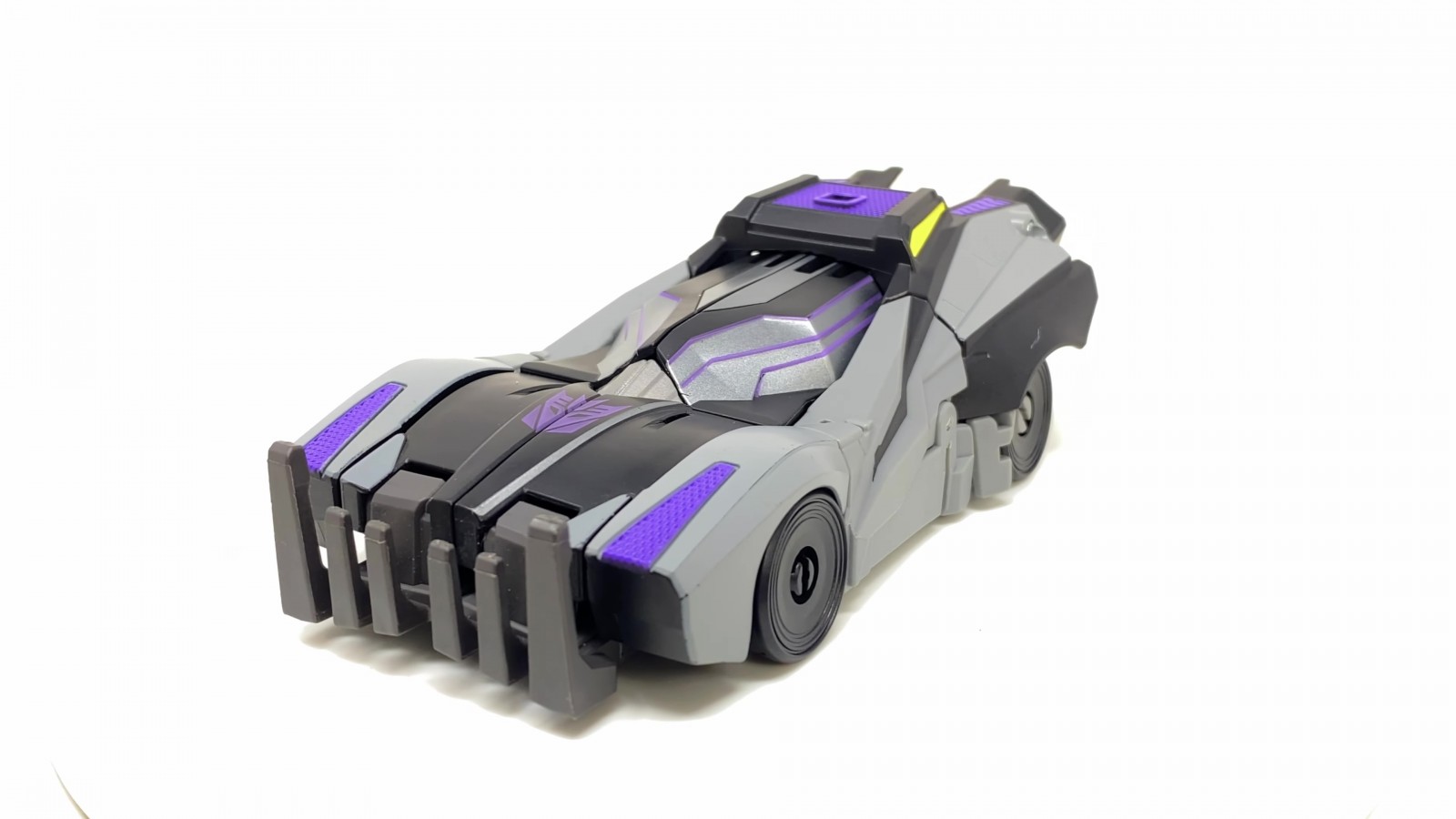 Transformers News: In Hand Images of Studio Series Gamer Edition Optimus Prime and Barricade Transformers News: In Hand Images of Studio Series Gamer Edition Optimus Prime and Barricade