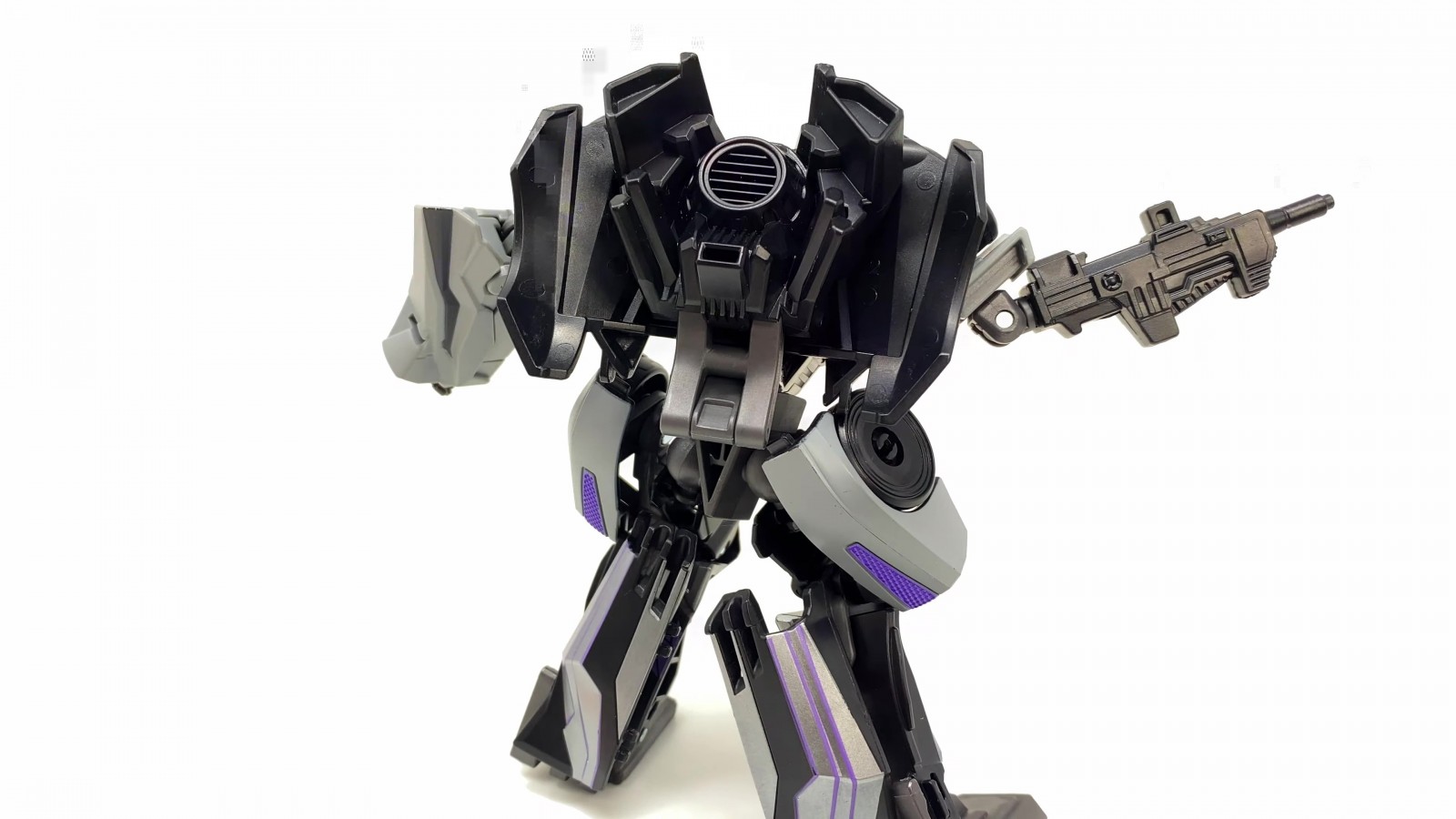 Transformers News: In Hand Images of Studio Series Gamer Edition Optimus Prime and Barricade Transformers News: In Hand Images of Studio Series Gamer Edition Optimus Prime and Barricade