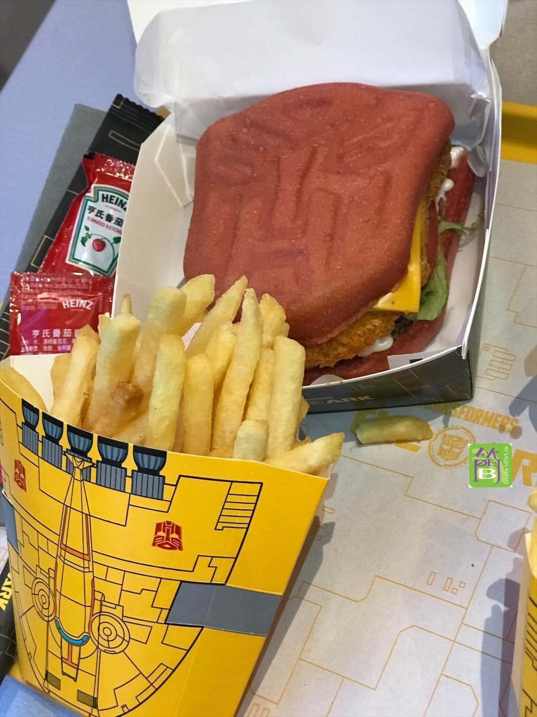 Transformers News: Images of New Official Transformers Restauraunt in Hong Kong Transformers News: Images of New Official Transformers Restauraunt in Hong Kong