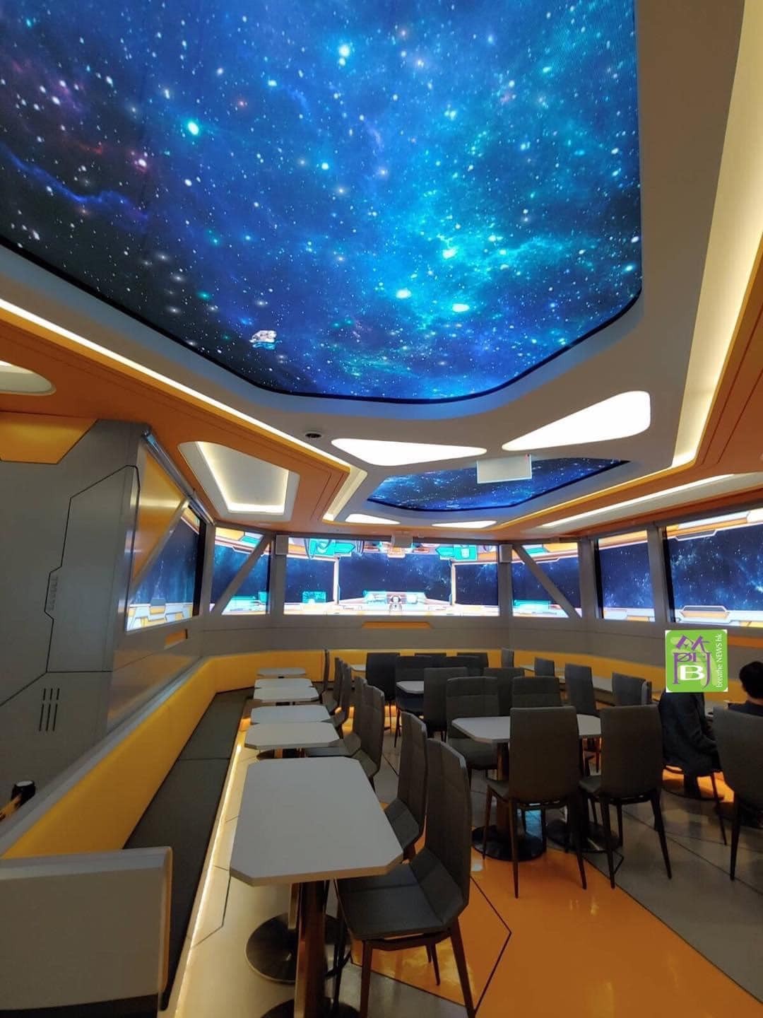 Transformers News: Images of New Official Transformers Restauraunt in Hong Kong Transformers News: Images of New Official Transformers Restauraunt in Hong Kong