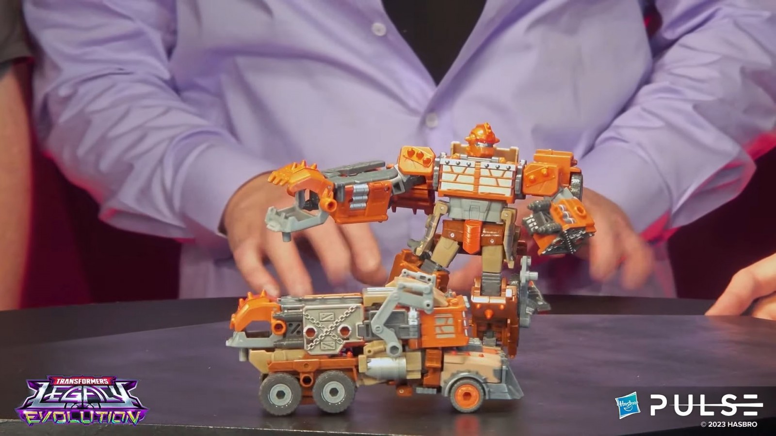 Transformers News: New Transformers Reveals From Today's Stream Include Leader ROTB Primal, Legacy Bludgeon and More Transformers News: New Transformers Reveals From Today's Stream Include Leader ROTB Primal, Legacy Bludgeon and More