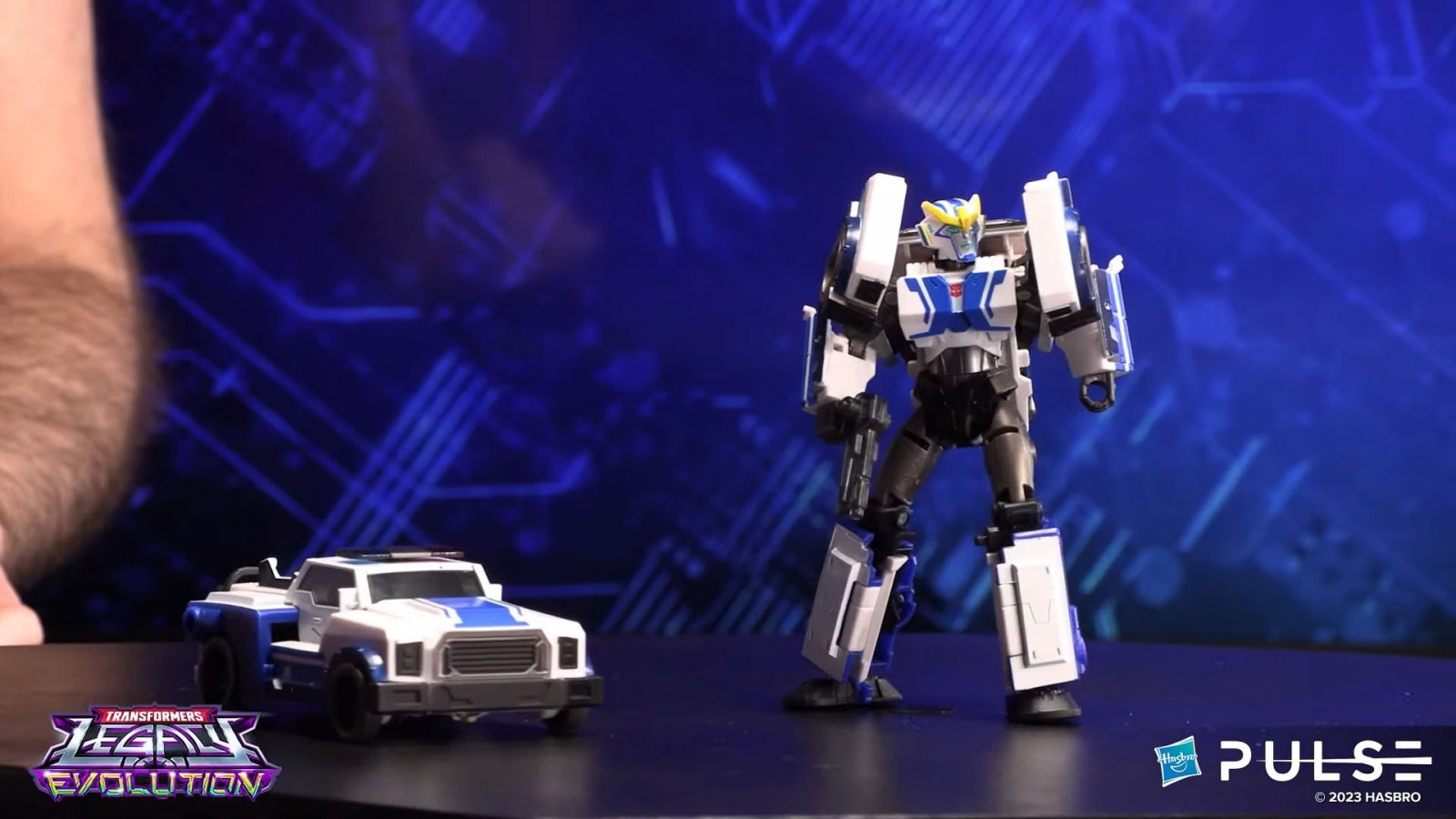 Transformers News: New Transformers Reveals From Today's Stream Include Leader ROTB Primal, Legacy Bludgeon and More Transformers News: New Transformers Reveals From Today's Stream Include Leader ROTB Primal, Legacy Bludgeon and More