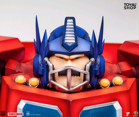Transformers News: New $400 Statue of Optimus Prime as a Football Player Released Transformers News: New $400 Statue of Optimus Prime as a Football Player Released