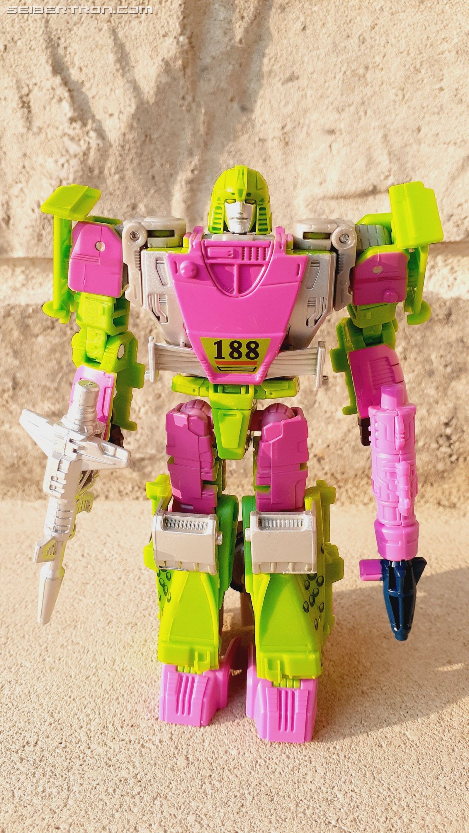 Transformers News: In Hand Images and Reviews of Deluxes from Walmart G2 Line