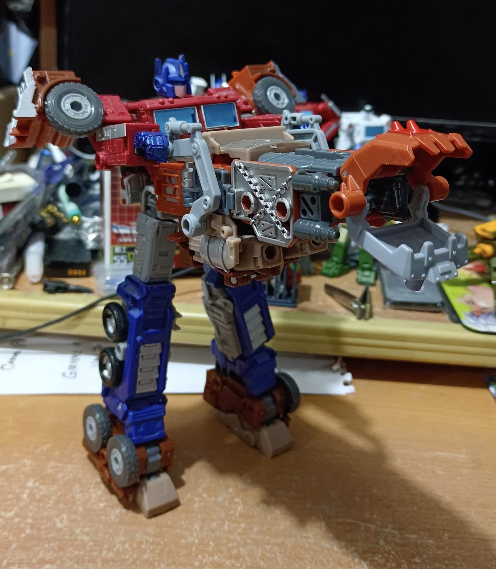 Transformers News: In Hand Images of Legacy Trashmaster, Bludgeon and New IDW Figures Transformers News: In Hand Images of Legacy Trashmaster, Bludgeon and New IDW Figures
