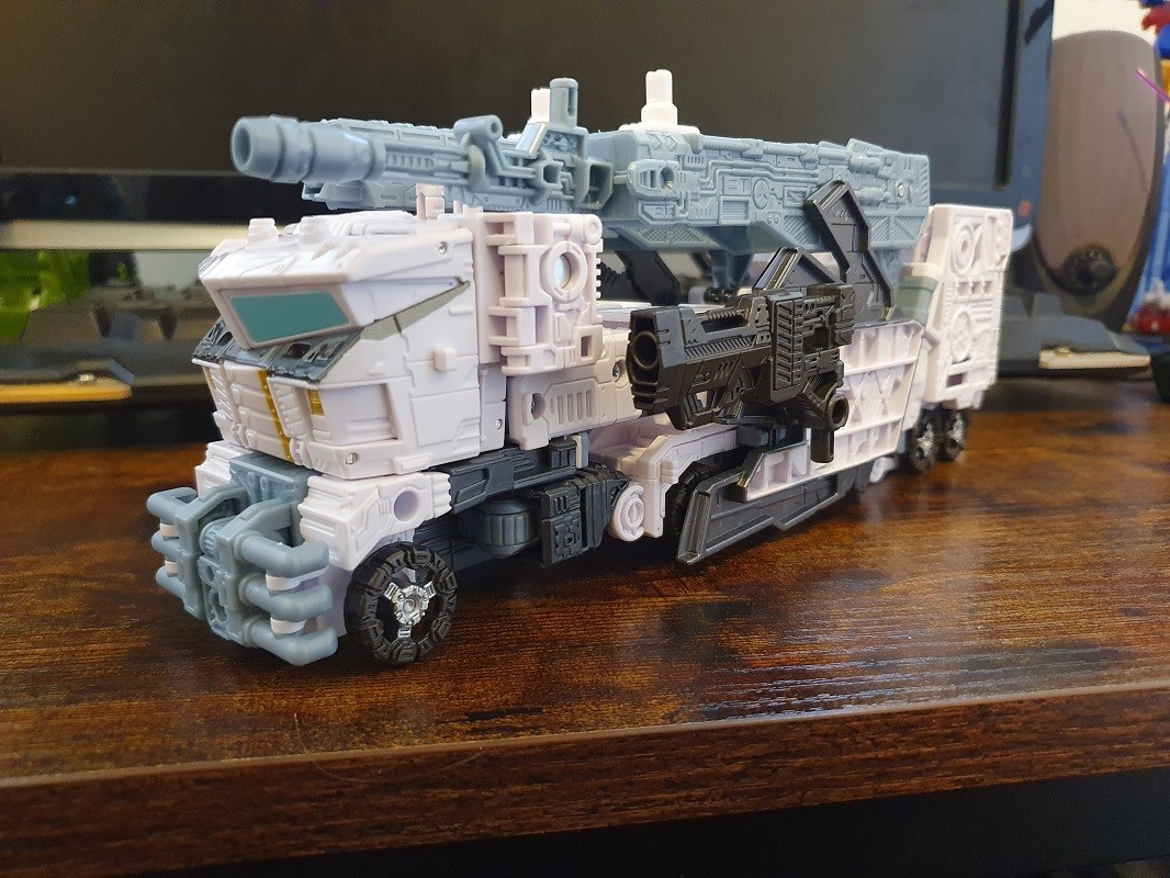 Transformers News: In Hand Images of Legacy Trashmaster, Bludgeon and New IDW Figures Transformers News: In Hand Images of Legacy Trashmaster, Bludgeon and New IDW Figures