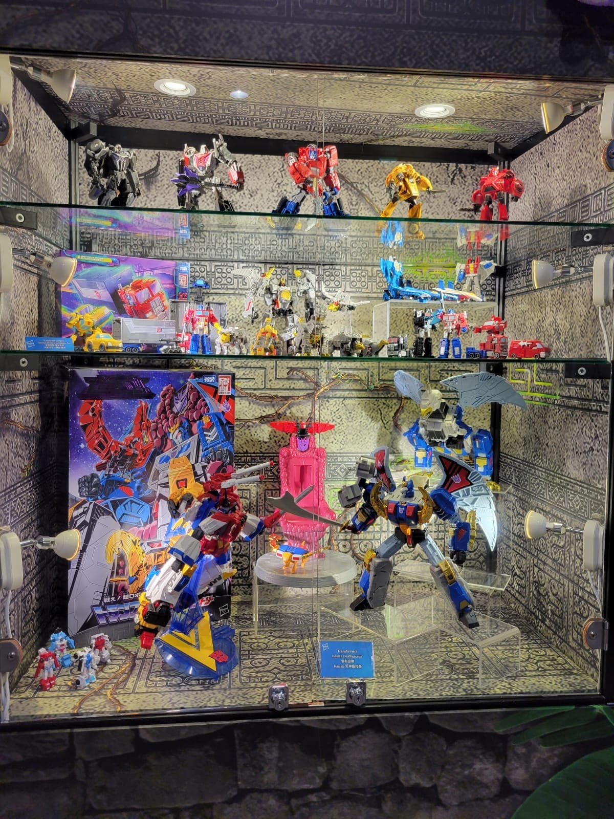 Transformers News: New Images of Haslab Deathsaurus