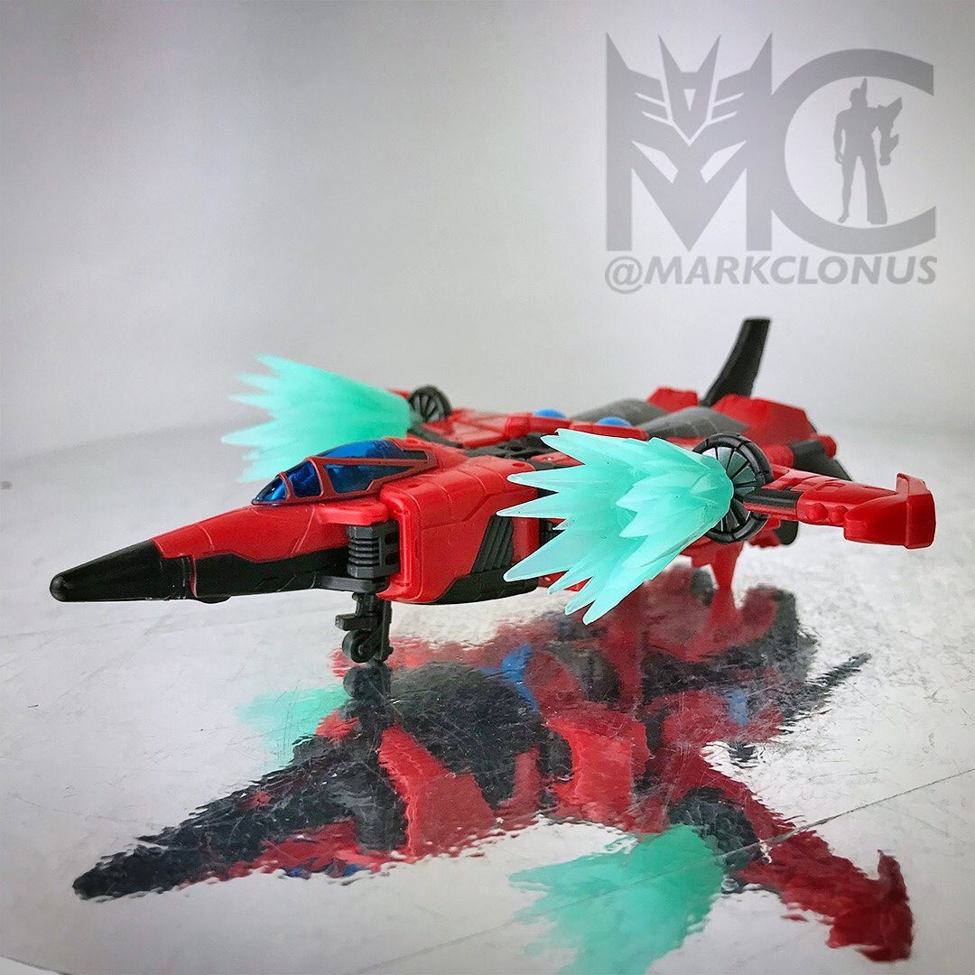 Transformers News: Transformers Legacy Designer Notes - Deluxe Class Windblade Transformers News: Transformers Legacy Designer Notes - Deluxe Class Windblade
