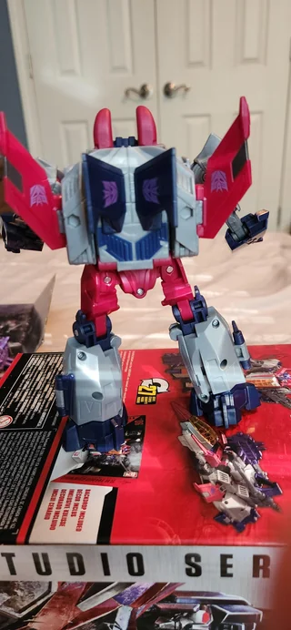 Transformers News: First Look at Transformers Studio Series Gamerverse Starscream Transformers News: First Look at Transformers Studio Series Gamerverse Starscream