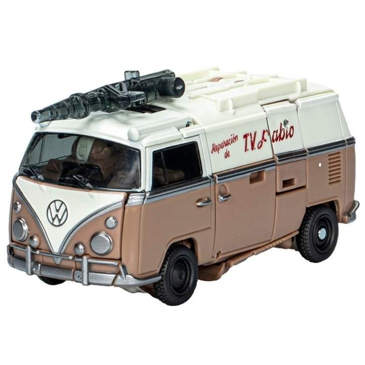 Transformers News: Official Images for SS Triple Changer Megatron, ROTB Scorponok, Wheeljack and More Transformers News: Official Images for SS Triple Changer Megatron, ROTB Scorponok, Wheeljack and More