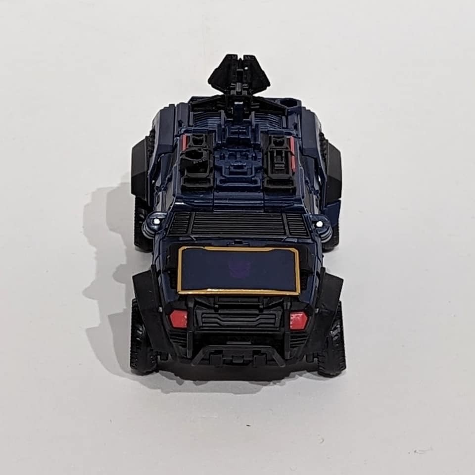 Transformers News: Comparison between Reactivate Soundwave's Toy and Game Model Transformers News: Comparison between Reactivate Soundwave's Toy and Game Model