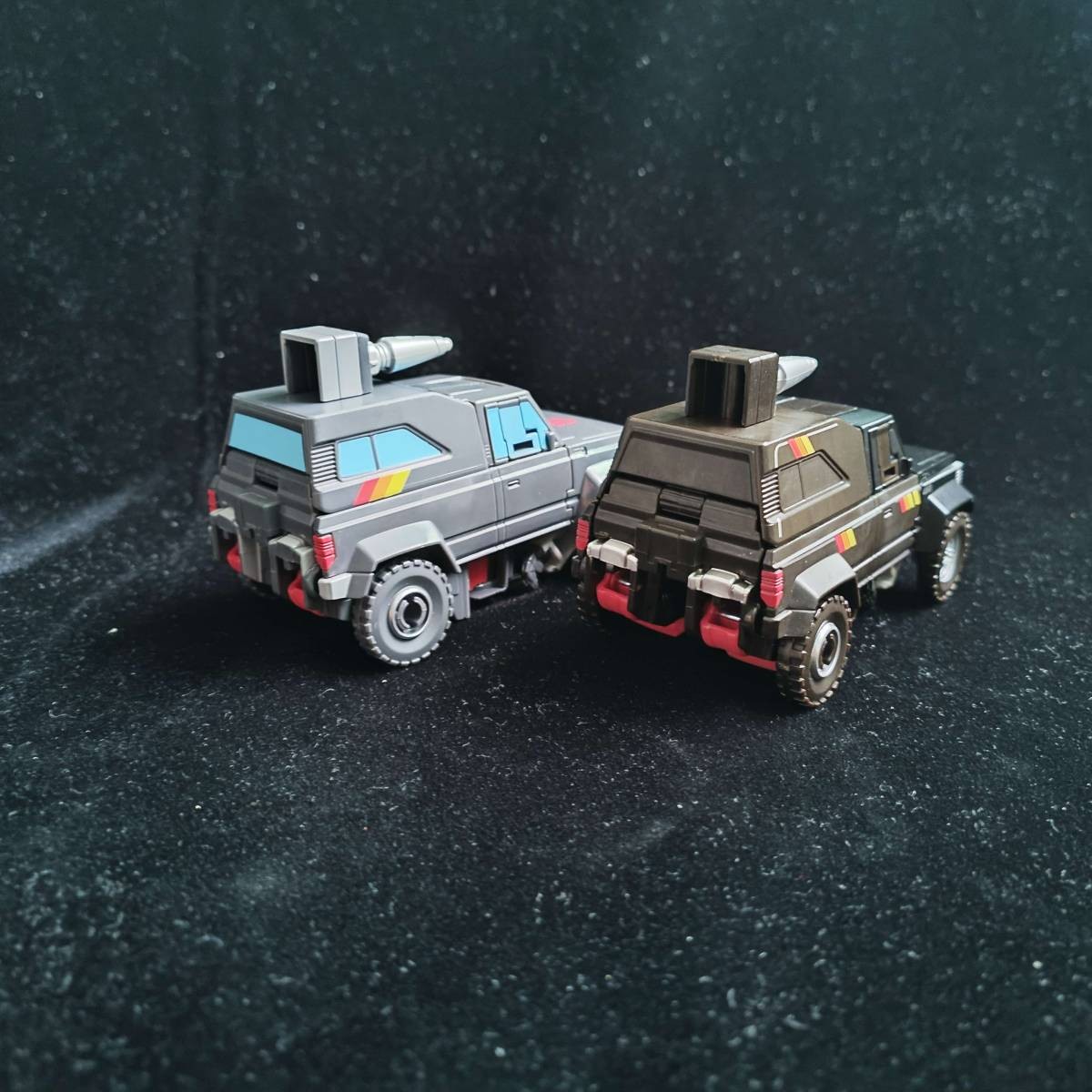 Transformers News: More Images of Gen Selects Trailbreaker in Toon Colours
